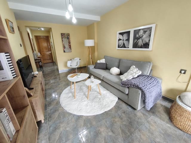 2 soveværelse Lejlighed til leje i Albufereta, Alicante by med swimmingpool garage - € 900 (Ref: 9438537)