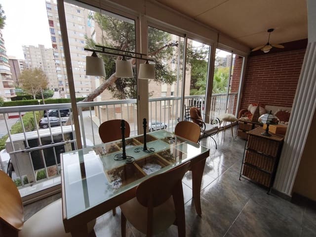 2 soveværelse Lejlighed til leje i Albufereta, Alicante by med swimmingpool garage - € 900 (Ref: 9438537)