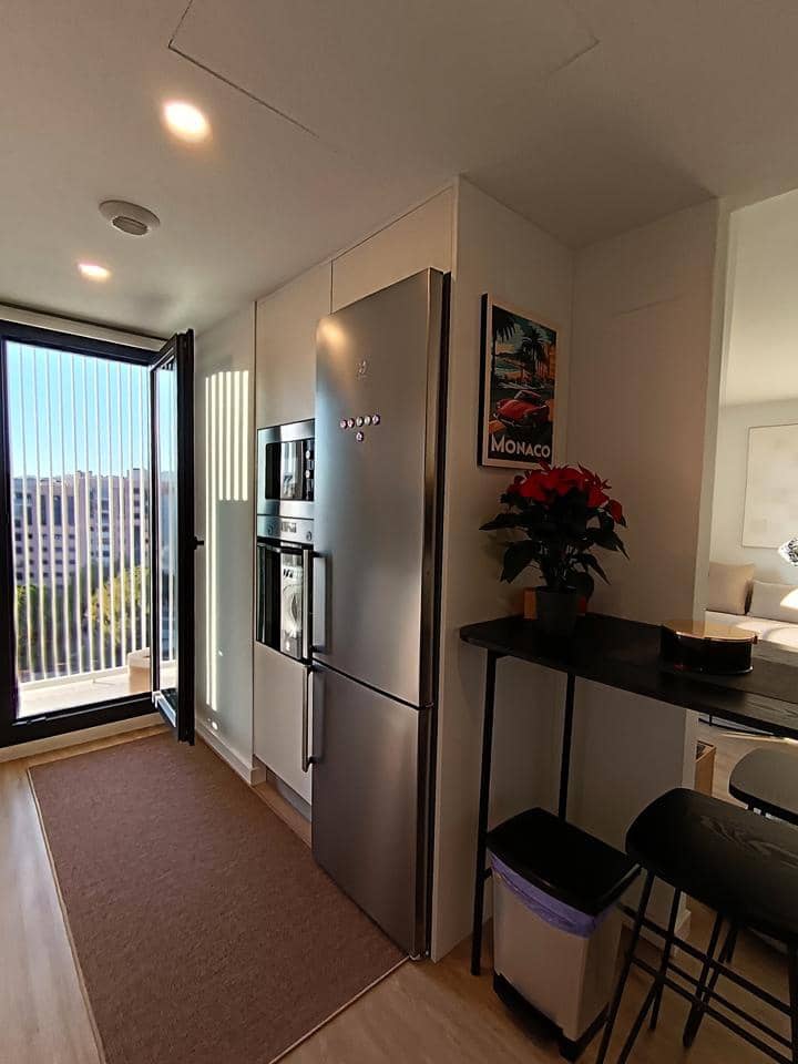 3 soveværelse Lejlighed til salg i Alicante by med garage - € 450.000 (Ref: 9448508)