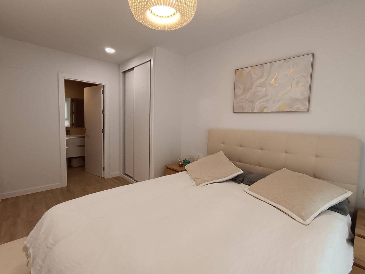 3 soveværelse Lejlighed til salg i Alicante by med garage - € 450.000 (Ref: 9448508)