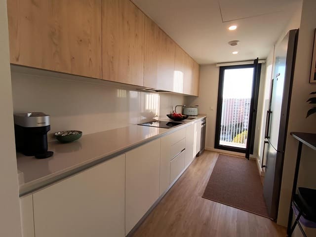 3 soveværelse Lejlighed til salg i San Agustín, Alicante by med garage - € 450.000 (Ref: 9448508)