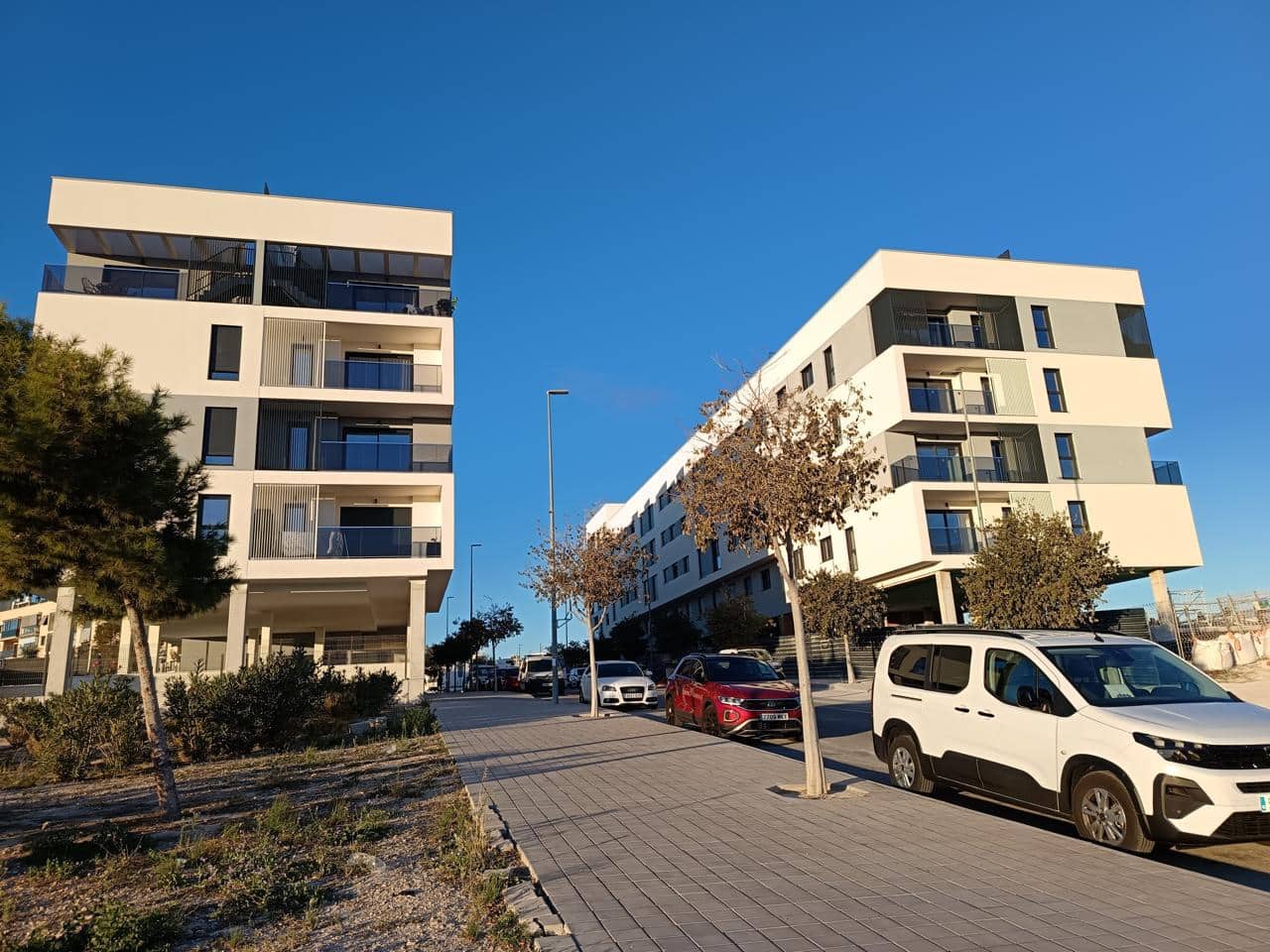 3 soveværelse Lejlighed til salg i Alicante by med garage - € 450.000 (Ref: 9448508)