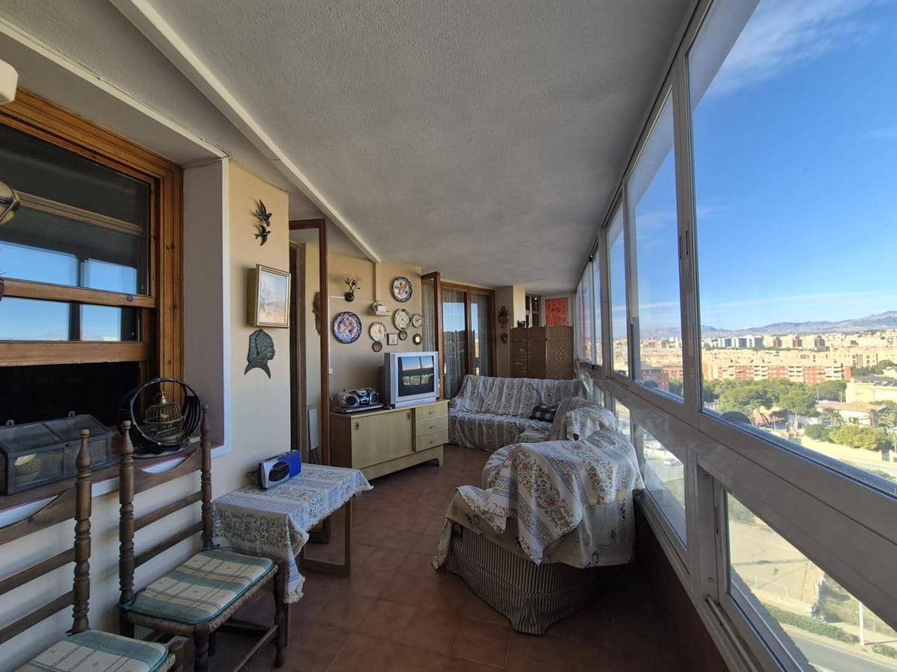 Piso de 4 habitaciones en Alicante / Alacant ciudad en venta con garaje - 395.000 € (Ref: 9490869)