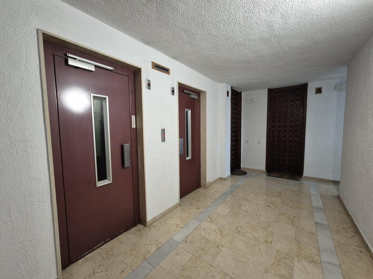 Piso de 4 habitaciones en Alicante / Alacant ciudad en venta con garaje - 395.000 € (Ref: 9490869)