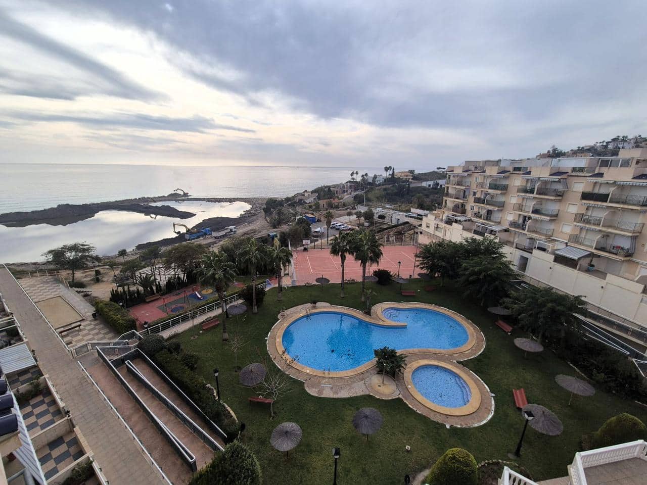 2 slaapkamer Flat te koop in El Campello met garage - € 289.000 (Ref: 9506919)