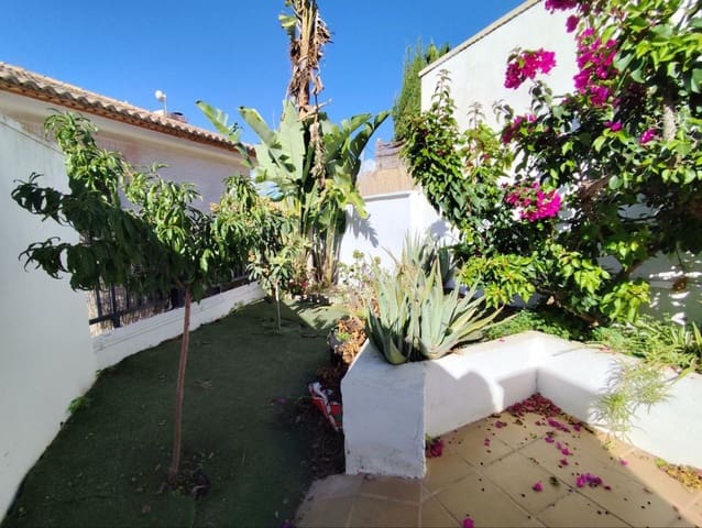 2 soverom Villa til salgs i Albir, Alfaz del Pi / L'Alfàs del Pi - € 330 000 (Ref: 9521465)