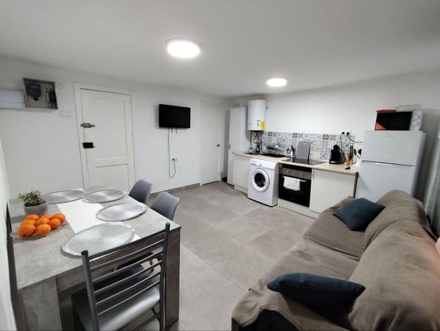 2 sovrum Lägenhet till salu i San Antón, Alicante stad - 159 000 € (Ref: 9531975)