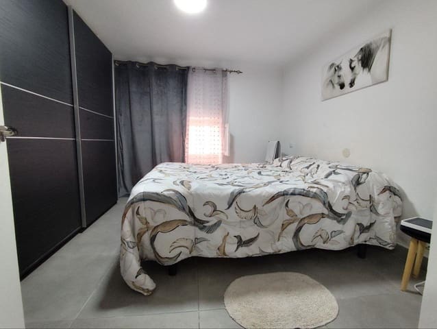 2 sovrum Lägenhet till salu i San Antón, Alicante stad - 159 000 € (Ref: 9531975)