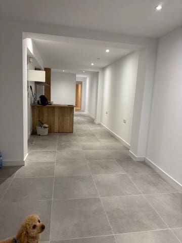 Piso de 2 habitaciones en Barrio del Centro, Alicante / Alacant ciudad en alquiler - 1.200 € (Ref: 9532171)