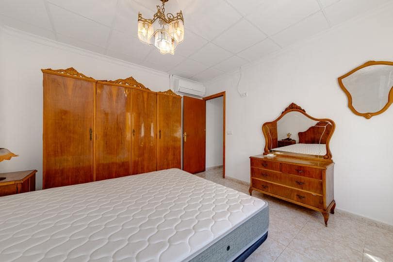 3 sovrum Villa till salu i Guardamar del Segura - 215 000 € (Ref: 9532623)