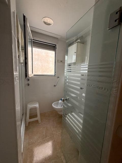 3 makuuhuone Asunto myytävänä paikassa Alicante kaupunki - 425 000 € (Ref: 9547237)