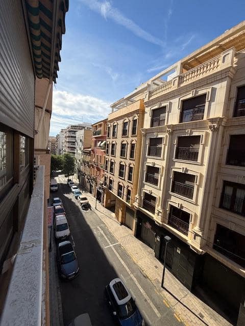 3 makuuhuone Asunto myytävänä paikassa Alicante kaupunki - 425 000 € (Ref: 9547237)