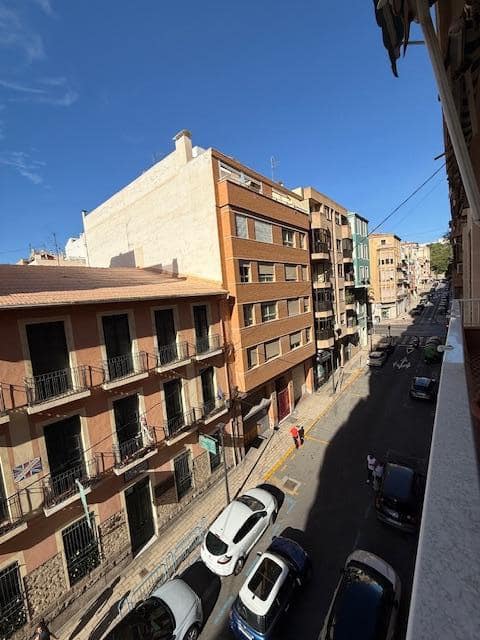 3 makuuhuone Asunto myytävänä paikassa Alicante kaupunki - 425 000 € (Ref: 9547237)