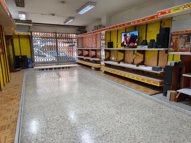 3 soveværelse Virksomhed til salg i Barrio del Centro, Alicante by - € 290.000 (Ref: 9547238)