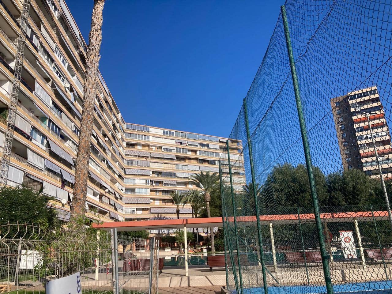2 Zimmer Wohnung zu verkaufen in Alicante / Alacant Stadt mit Garage - 395.000 € (Ref: 9548929)