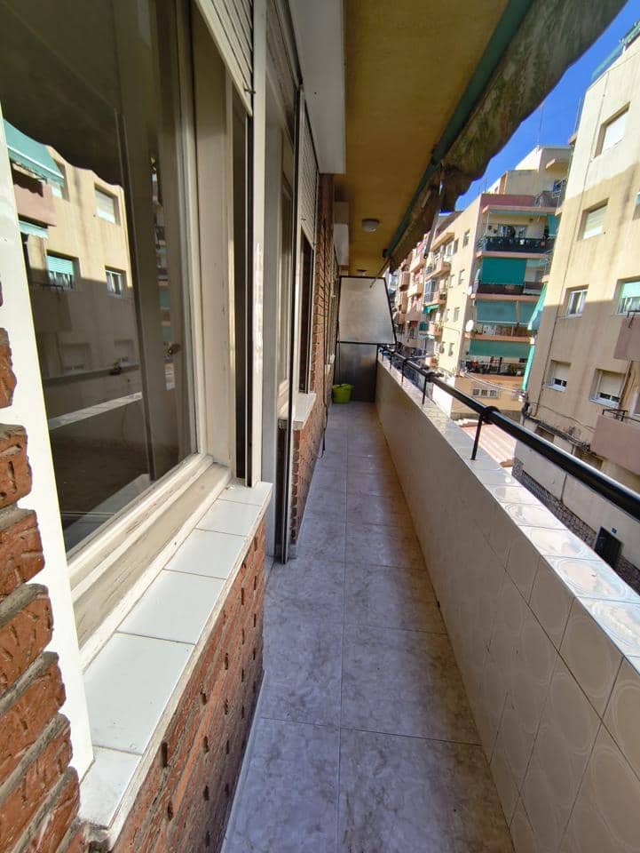 3 Zimmer Wohnung zu verkaufen in Alicante / Alacant Stadt - 175.000 € (Ref: 9566550)