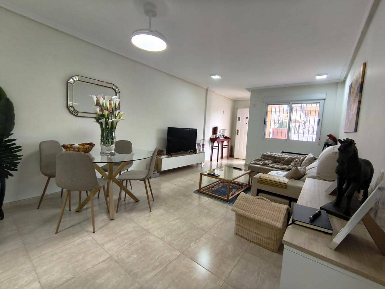 3 Zimmer Villa zu verkaufen in Arenales del Sol mit Pool Garage - 360.000 € (Ref: 9569228)