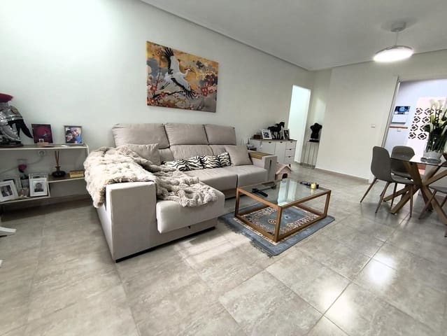 3 Zimmer Villa zu verkaufen in Arenales del Sol, Elche / Elx mit Pool Garage - 360.000 € (Ref: 9569228)