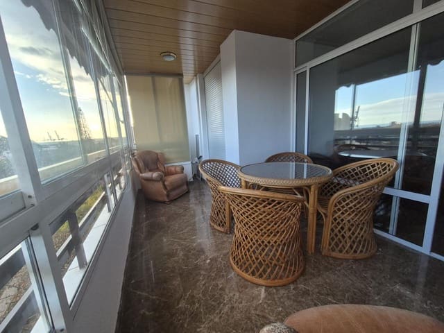 Piso de 4 habitaciones en Ensanche - Diputacion, Alicante / Alacant ciudad en alquiler - 1.700 € (Ref: 9573506)