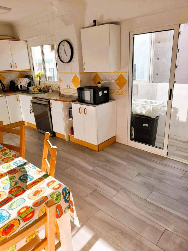 3 Zimmer Wohnung zu verkaufen in Alicante / Alacant Stadt - 205.000 € (Ref: 9575095)
