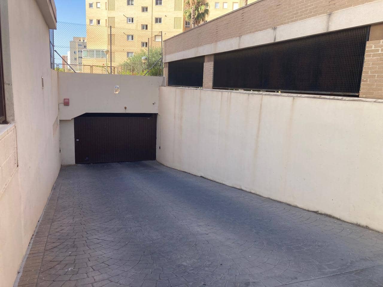 Garaje en Alicante / Alacant ciudad en venta - 19.000 € (Ref: 9592189)