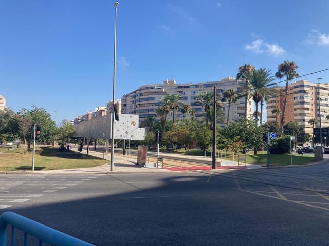 Garaje en Albufereta, Alicante / Alacant ciudad en venta - 19.000 € (Ref: 9592189)