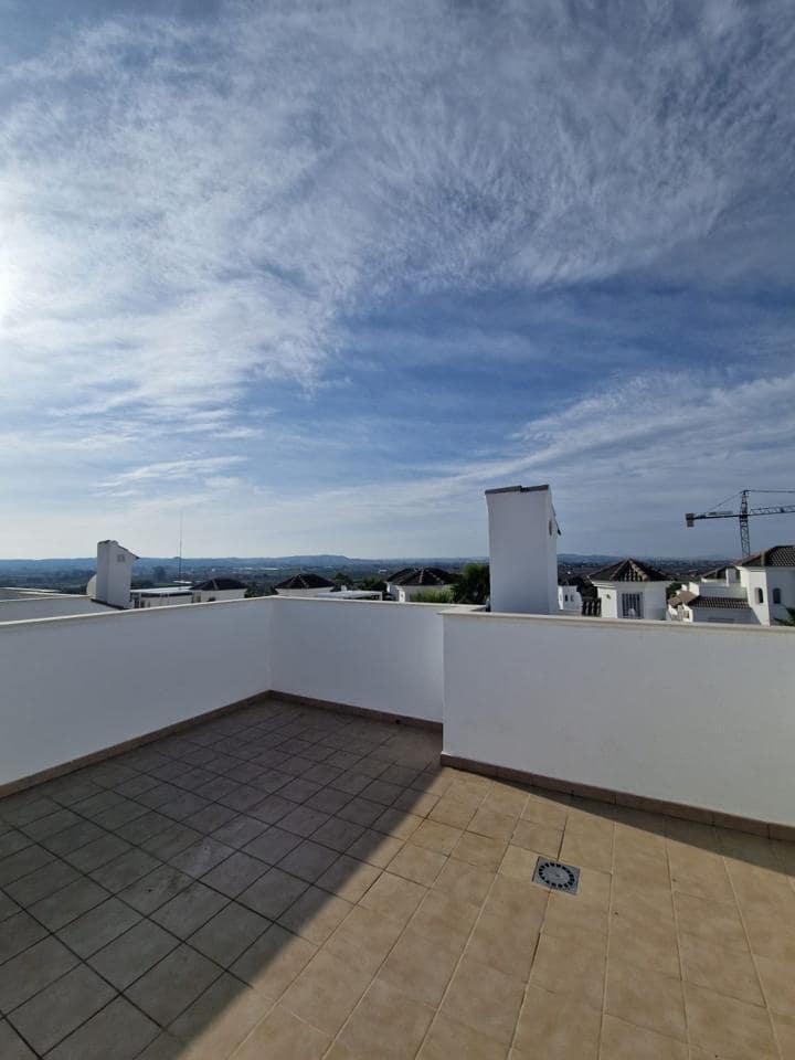 3 makuuhuone Huvila myytävänä paikassa San Fulgencio mukana uima-altaan 
autotalli - 275 000 € (Ref: 9593210)