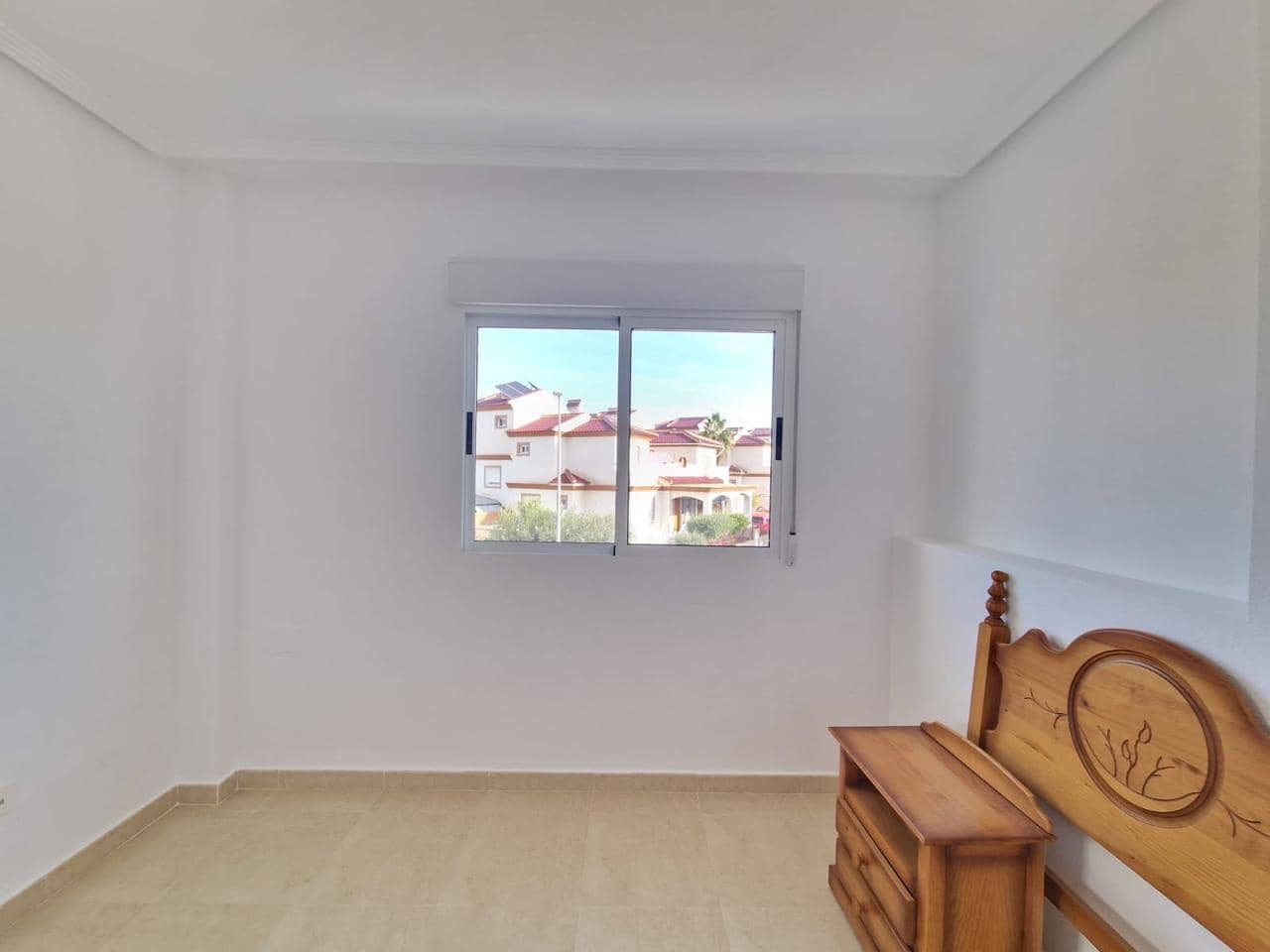 3 makuuhuone Huvila myytävänä paikassa San Fulgencio mukana uima-altaan 
autotalli - 275 000 € (Ref: 9593210)