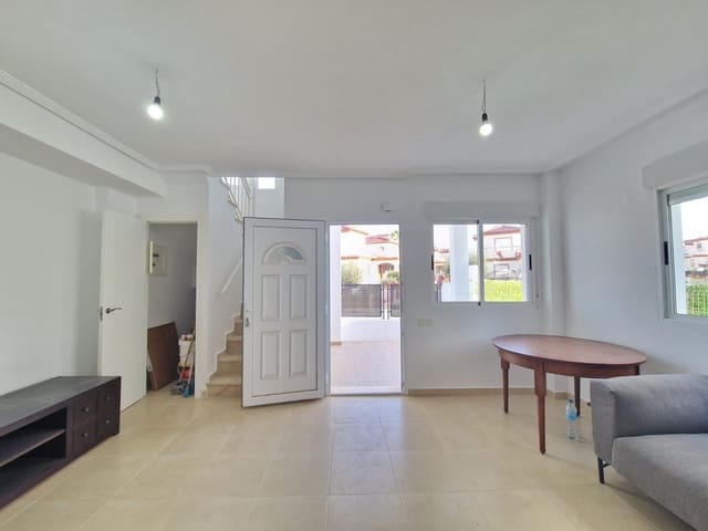 3 makuuhuone Huvila myytävänä paikassa San Fulgencio mukana uima-altaan 
autotalli - 275 000 € (Ref: 9593210)