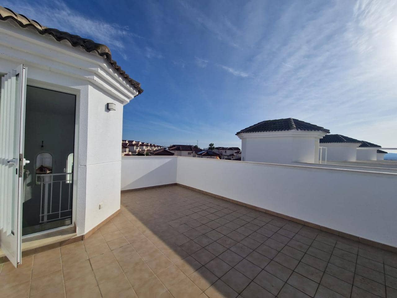 3 makuuhuone Huvila myytävänä paikassa San Fulgencio mukana uima-altaan 
autotalli - 275 000 € (Ref: 9593210)