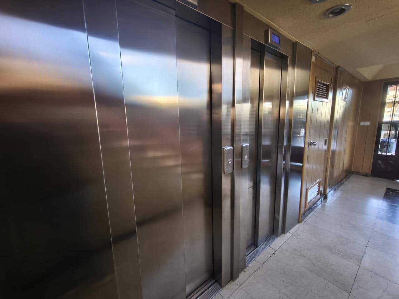 3 bedroom Flat for sale in Alicante / Alacant city with pool garage - € 430,000 (Ref: 9611972)