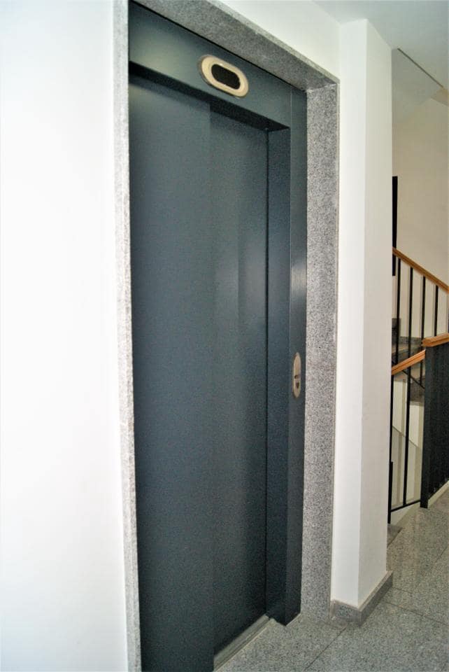 Piso de 2 habitaciones en San Juan de Alicante / Sant Joan d'Alacant en alquiler con piscina garaje - 1.100 € (Ref: 9626467)