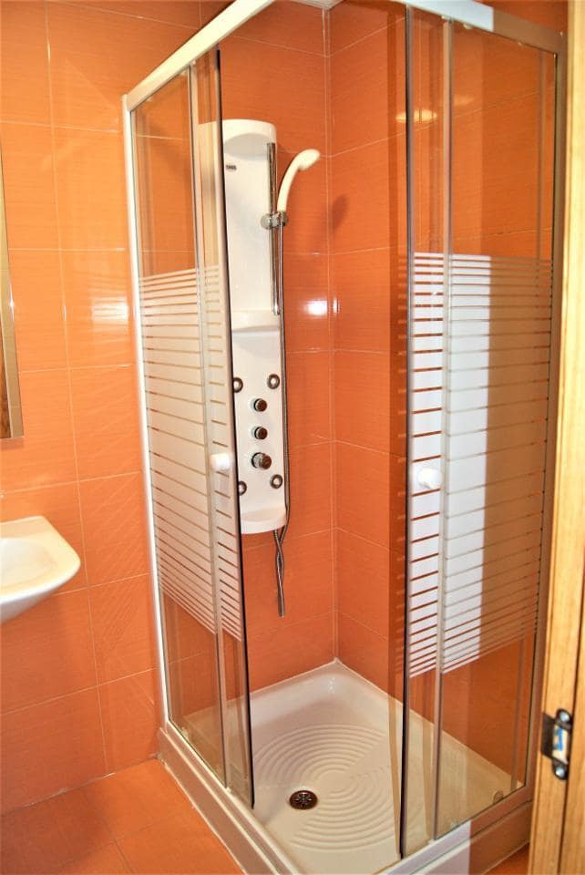 Piso de 2 habitaciones en San Juan de Alicante / Sant Joan d'Alacant en alquiler con piscina garaje - 1.100 € (Ref: 9626467)