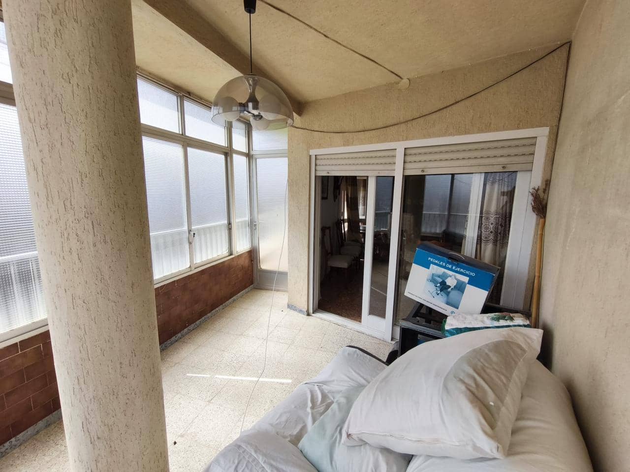 3 slaapkamer Flat te huur in Alicante stad - € 1.100 (Ref: 9638024)