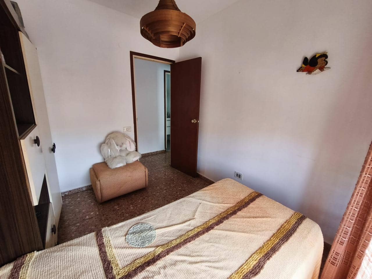 3 slaapkamer Flat te huur in Alicante stad - € 1.100 (Ref: 9638024)