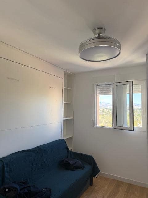 Appartement de 2 chambres à louer à El Campello avec garage - 1 300 € (Ref: 9650422)