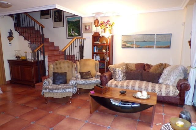 5 bedroom Villa for sale in San Juan de Alicante / Sant Joan d'Alacant with pool garage - € 475,000 (Ref: 9707930)