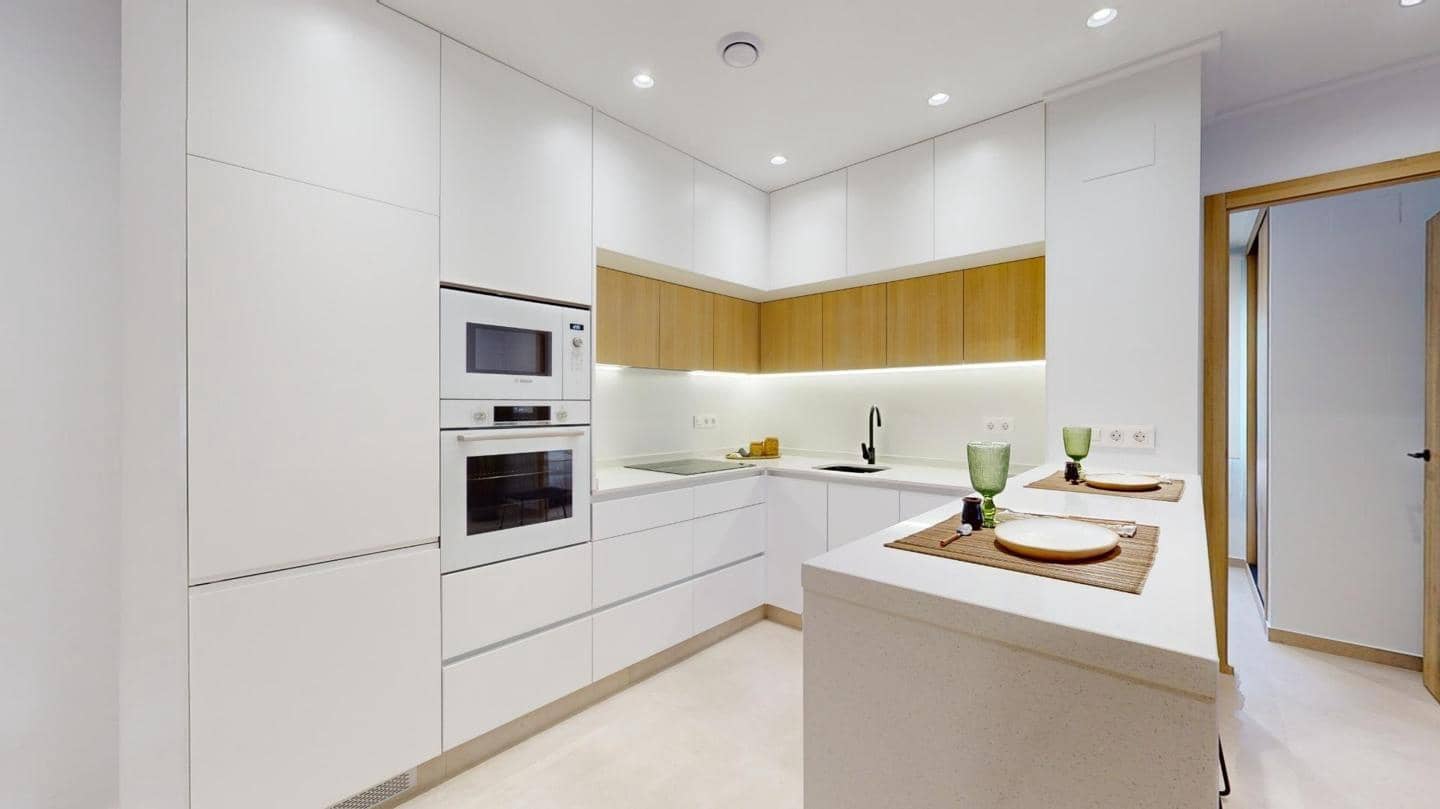 3 quarto Apartamento para venda em Guardamar del Segura com garagem - 339 900 € (Ref: 9719197)