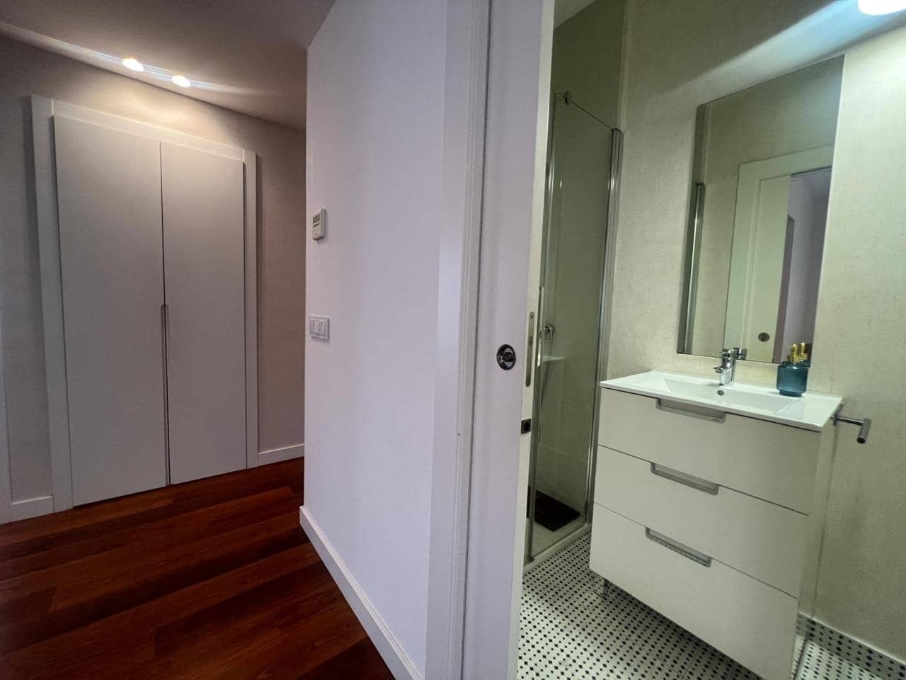 3 bedroom Flat for sale in Alicante / Alacant city - € 415,000 (Ref: 9720299)