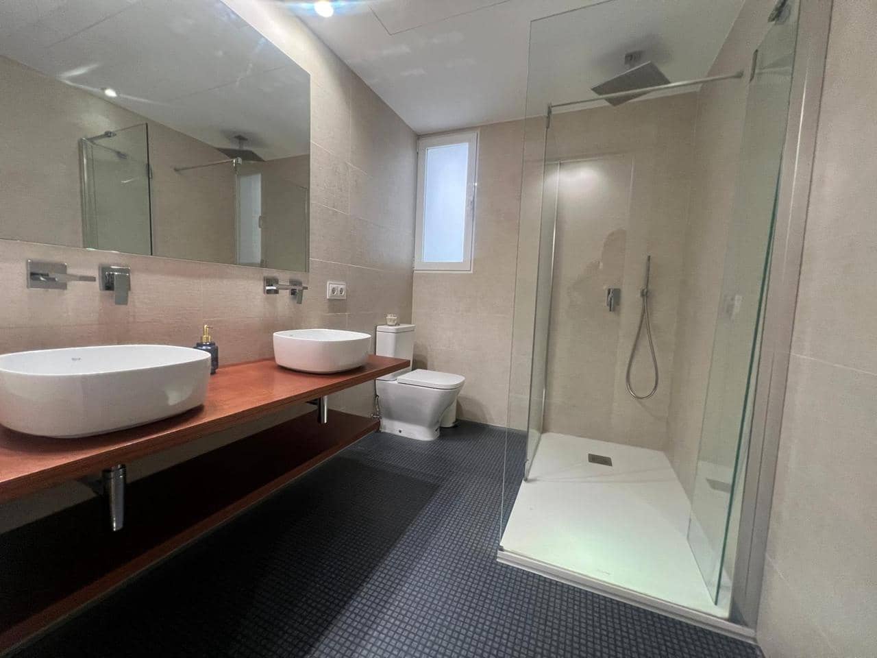 3 bedroom Flat for sale in Alicante / Alacant city - € 415,000 (Ref: 9720299)