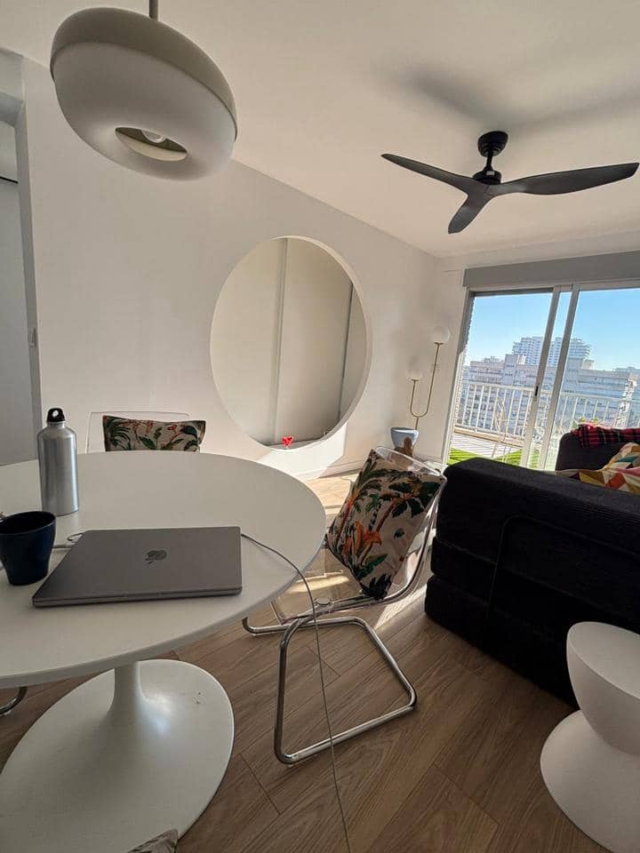 1 bedroom Flat for rent in Alicante / Alacant city with garage - € 1,500 (Ref: 9720548)