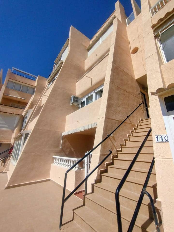 1 bedroom Flat for sale in Torrevieja with pool - € 160,000 (Ref: 9720996)