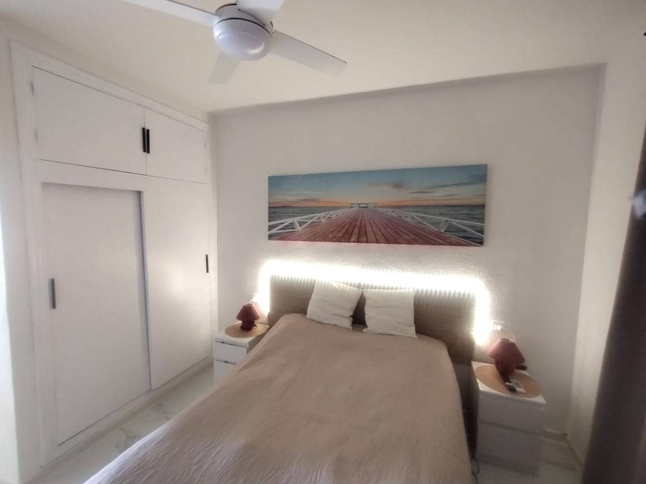 1 bedroom Flat for sale in Torrevieja with pool - € 160,000 (Ref: 9720996)