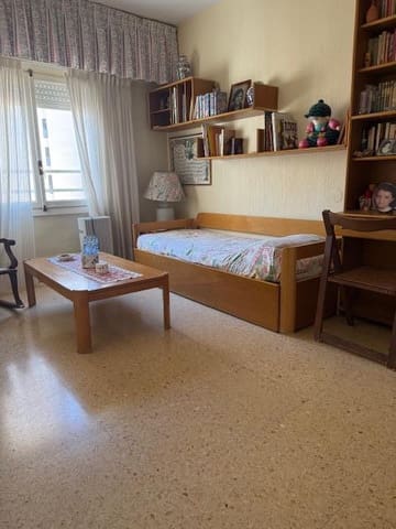 4 slaapkamer Flat te koop in Barrio del Centro, Alicante stad met garage - € 590.000 (Ref: 9733748)