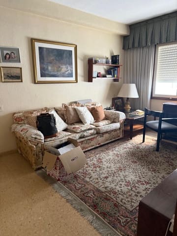 4 slaapkamer Flat te koop in Barrio del Centro, Alicante stad met garage - € 590.000 (Ref: 9733748)