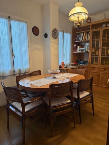 4 slaapkamer Flat te koop in Barrio del Centro, Alicante stad met garage - € 590.000 (Ref: 9733748)