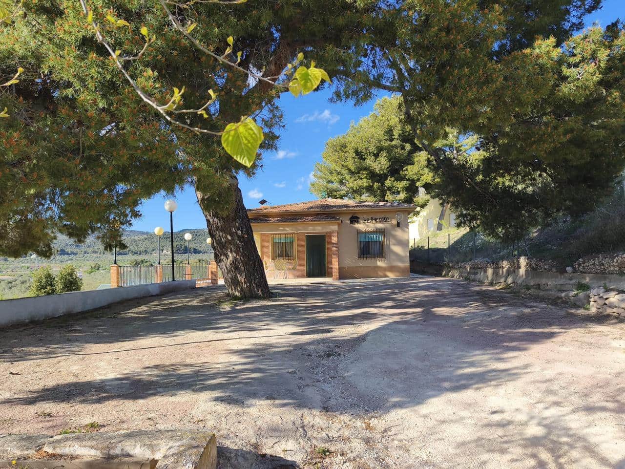 4 sovrum Finca/Hus på landet till salu i Onil med pool garage - 190 000 € (Ref: 9749291)