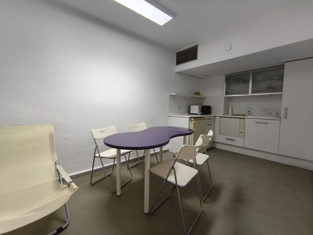 4 camera da letto Ufficio da affittare in Ensanche - Diputacion, Alicante città - 1.200 € (Rif: 9784268)