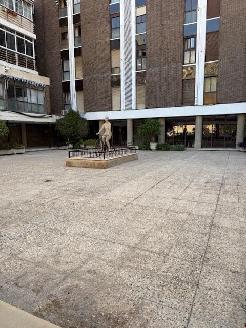 3 makuuhuone Asunto vuokrattavana paikassa Alicante kaupunki - 1 200 € (Ref: 9789839)