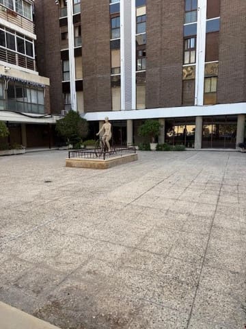 3 makuuhuone Asunto vuokrattavana paikassa Raval Roig - Virgen del Socorro, Alicante kaupunki - 1 200 € (Ref: 9789839)